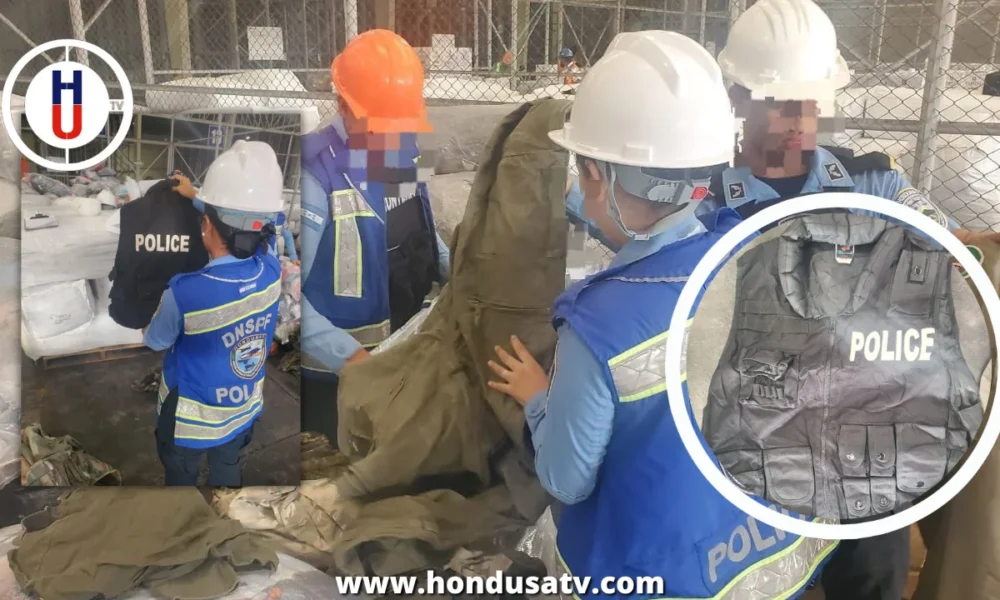 Policias de Froteras, decomisan prendas de indumentaria militar internacional en Puerto Cortés