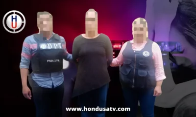 Maestra de secundaria es arrestada por violar a una alumna de 14 años